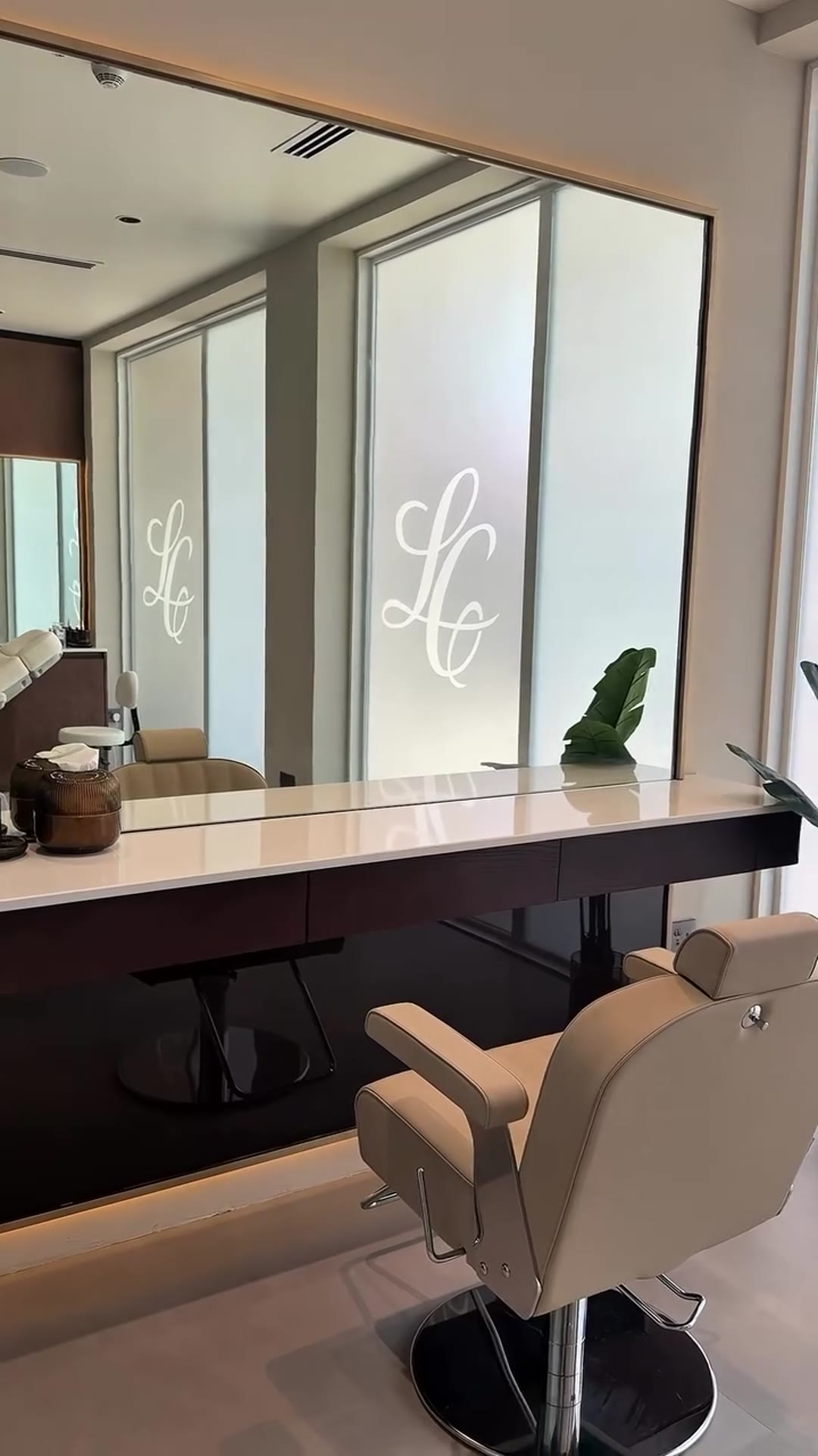 Styling station