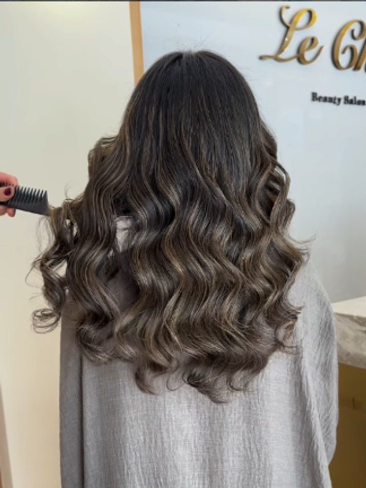 Hair & Styling
